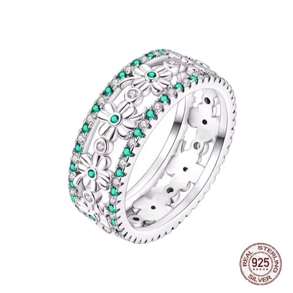 NWT Four Leaf Clover Band Ring S925 Sterling Silver Green Clear Zircon Sz. 7 - Picture 1 of 10